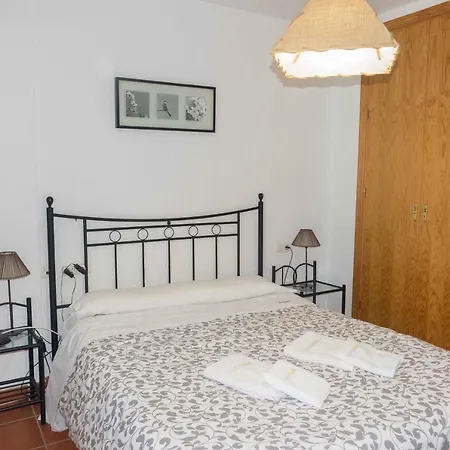 Apartamento Peonia, Con Piscina Comunitaria